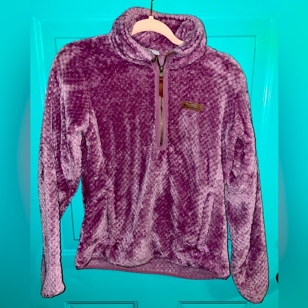 Womens size small super soft Columbia pullover